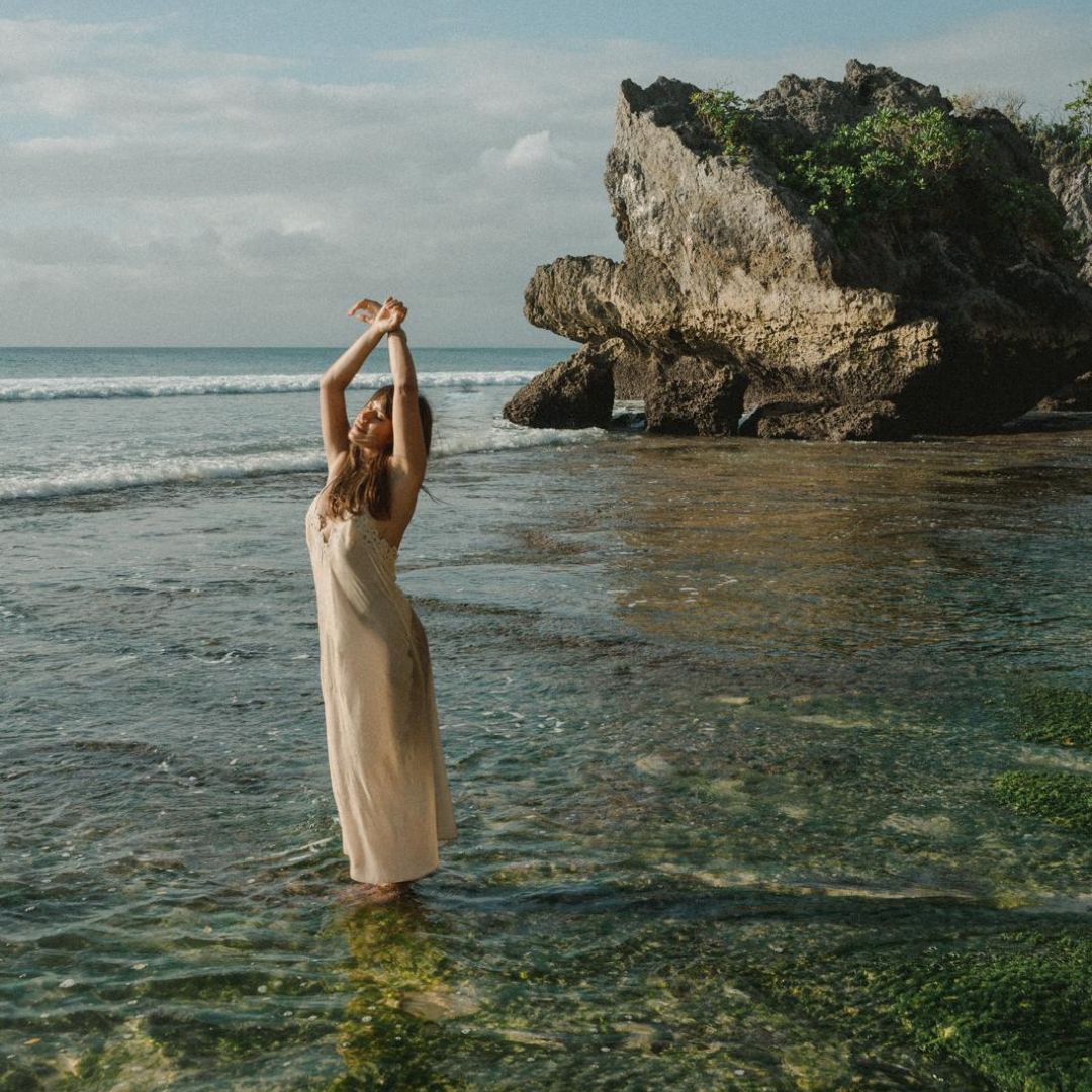 5 Natural Remedies I Always Keep at Home (Because Life Happens)